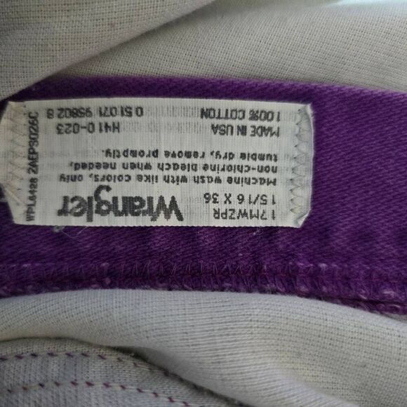 Wrangler Purple Vintage 80s High Rise Strauggt Leg Mom Jeans - Picture 3 of 3
